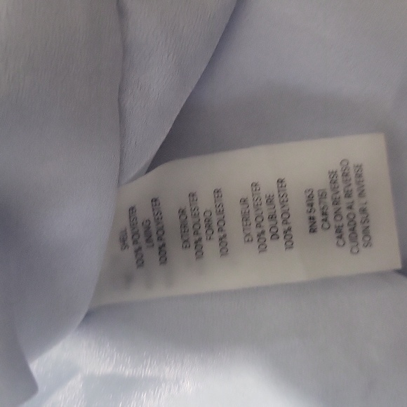 Nwt sleeveless too - Picture 6 of 6